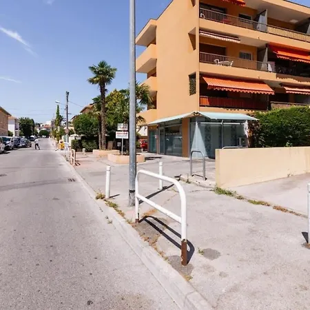 Ceres- Les Pins - 200m Des Plages, 4pers, Wifi, ,clim, Parking Juan-les-Pins